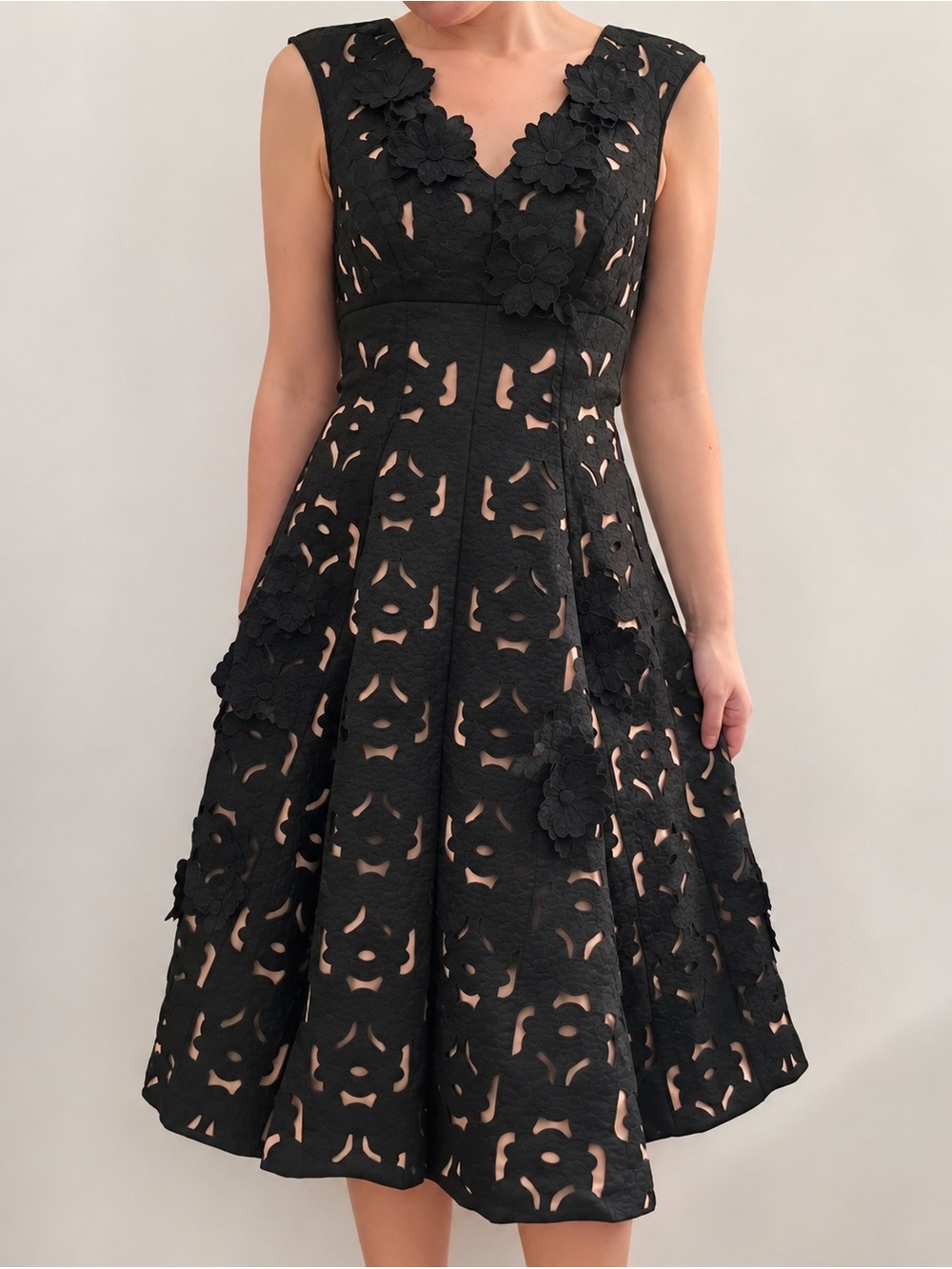 Anthropologie Moulinette Soeurs Black Floral Cutout Midi Dress size 8